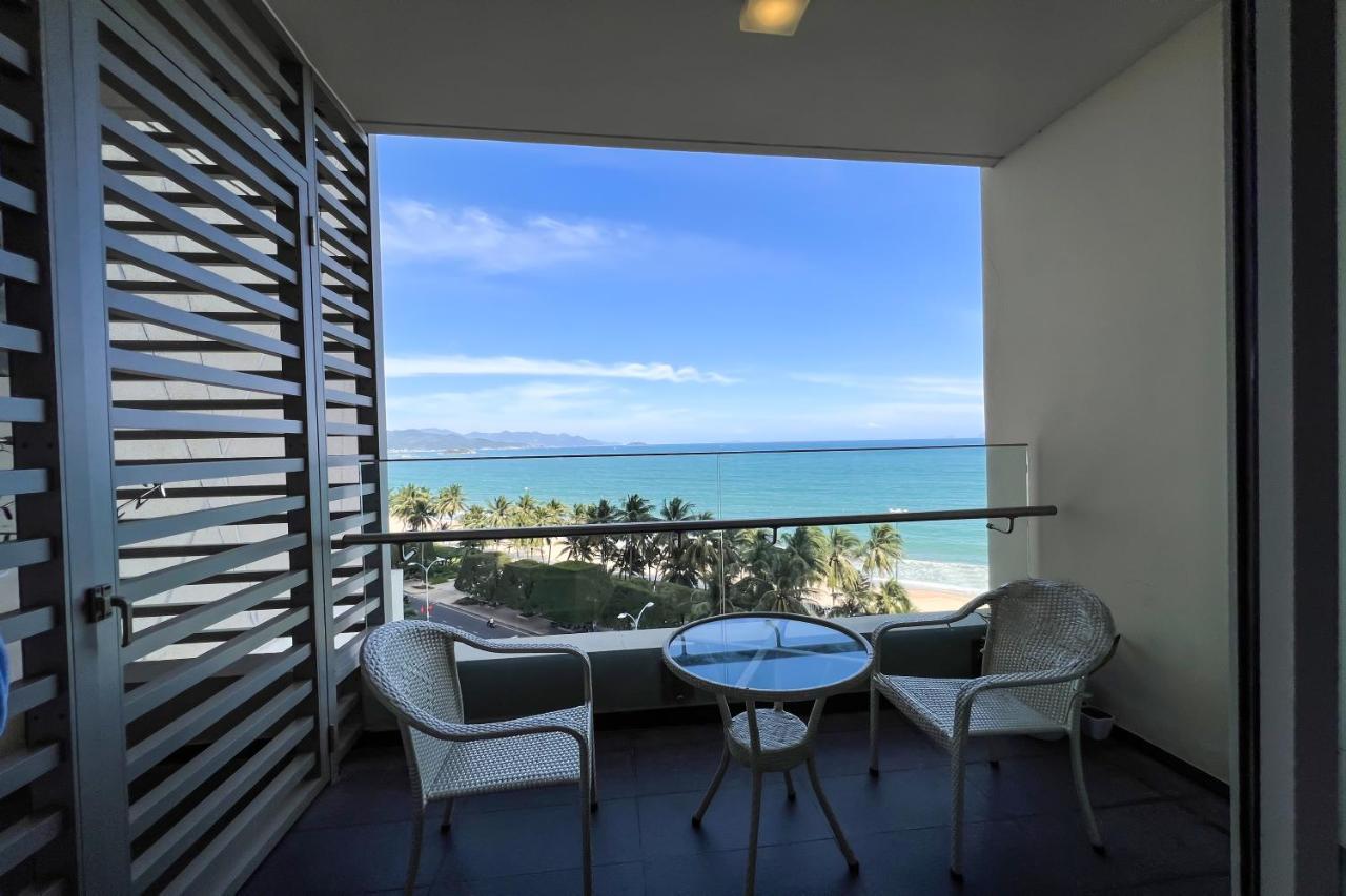 Sea View Luxury - Apartments Nha Trang Exteriör bild