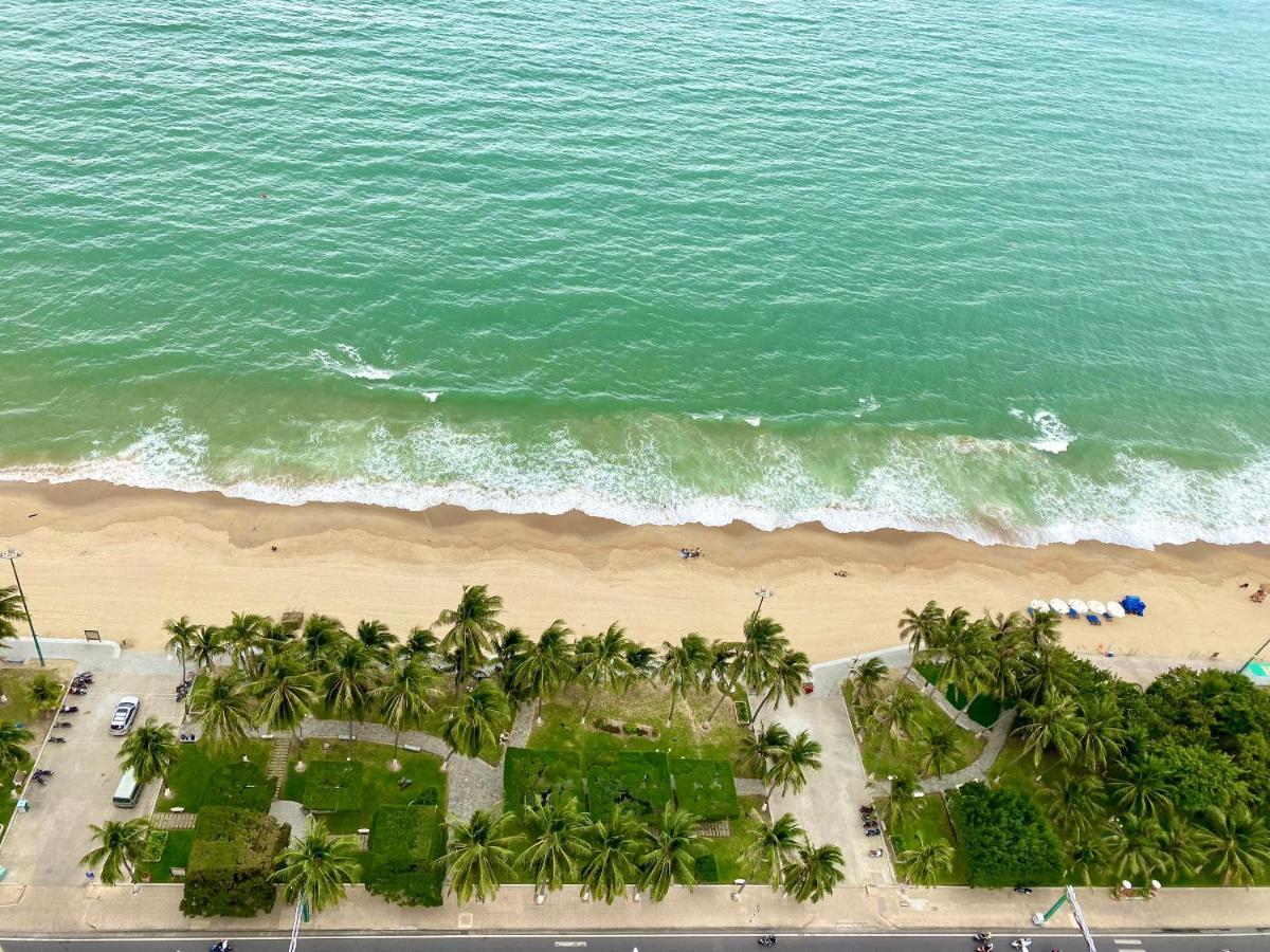 Sea View Luxury - Apartments Nha Trang Exteriör bild