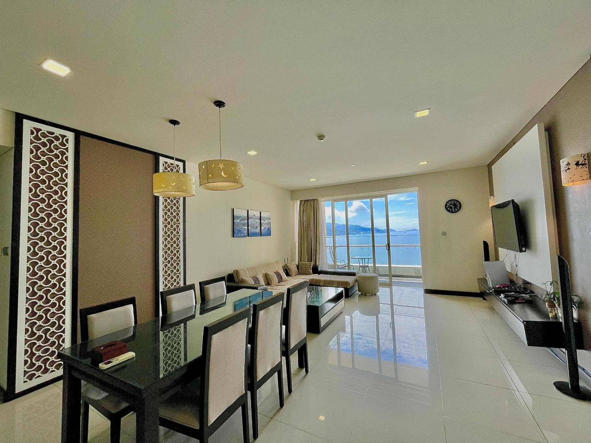 Sea View Luxury - Apartments Nha Trang Exteriör bild