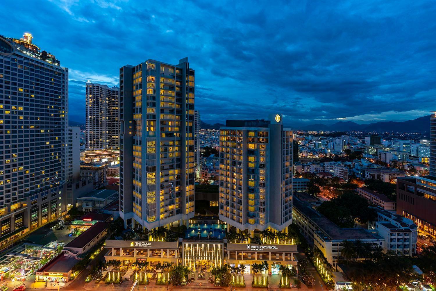 Sea View Luxury - Apartments Nha Trang Exteriör bild